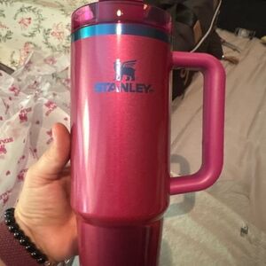 Stanley Metallic Fuchsia Travel Mug with Handle